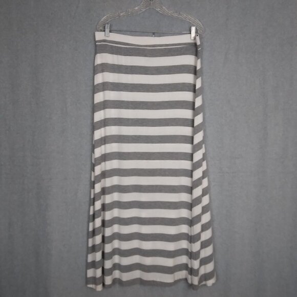 New York & Co | Soho Street Striped Knit Maxi Skirt Front Slit Gray White | Sz L - Picture 4 of 9